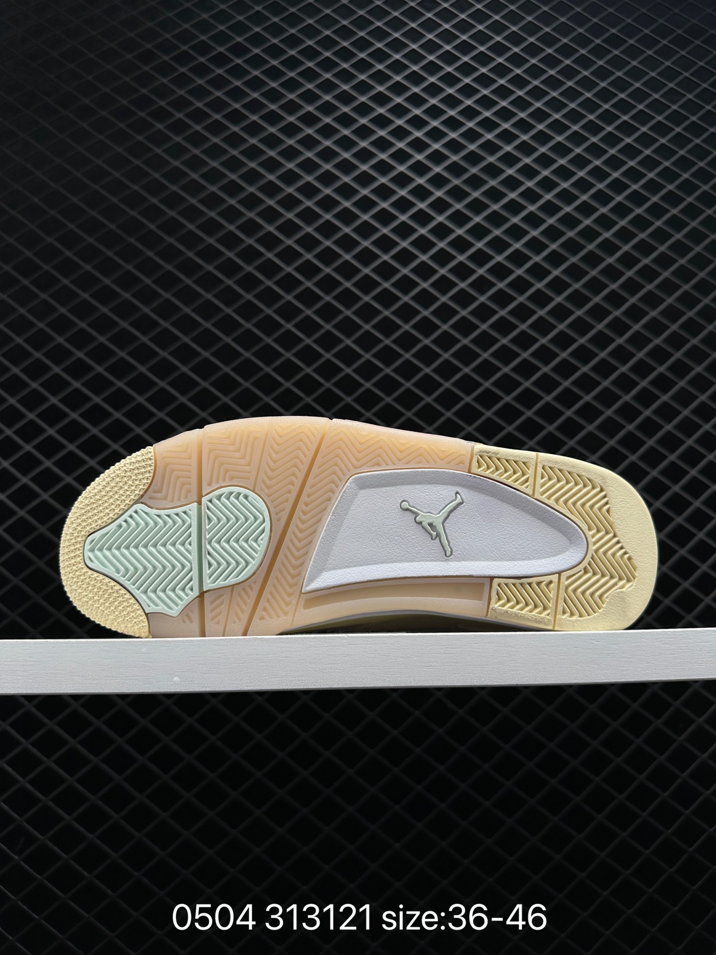 Air Jordan 4 Retro “Motorsport Away”AJ4